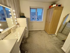 Photo 7- click for photo gallery